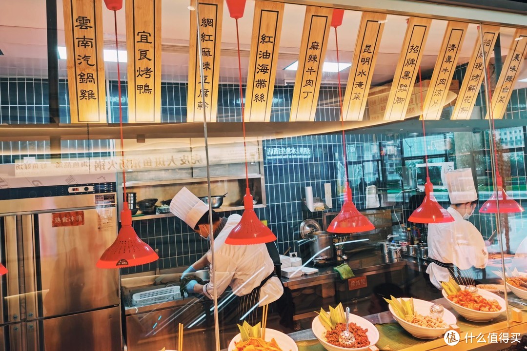 旅行就要边走边吃：舌尖上的昆明，盘点我在昆明吃到的各种美食