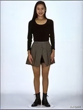 虽然确实靠脸力压过天仙，但这次的造型真是尬穿地心吧…