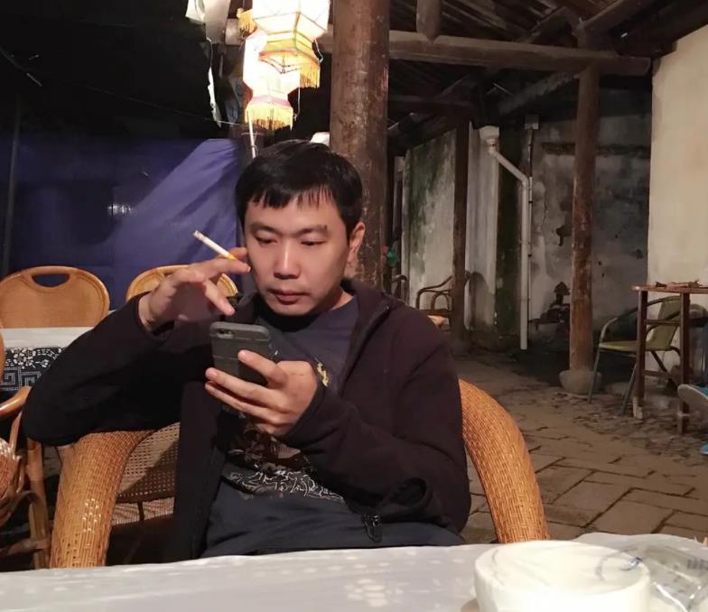 罗晋《庭外》今晚6点开播，阵容强大，3大看点啥都有，有大剧看了