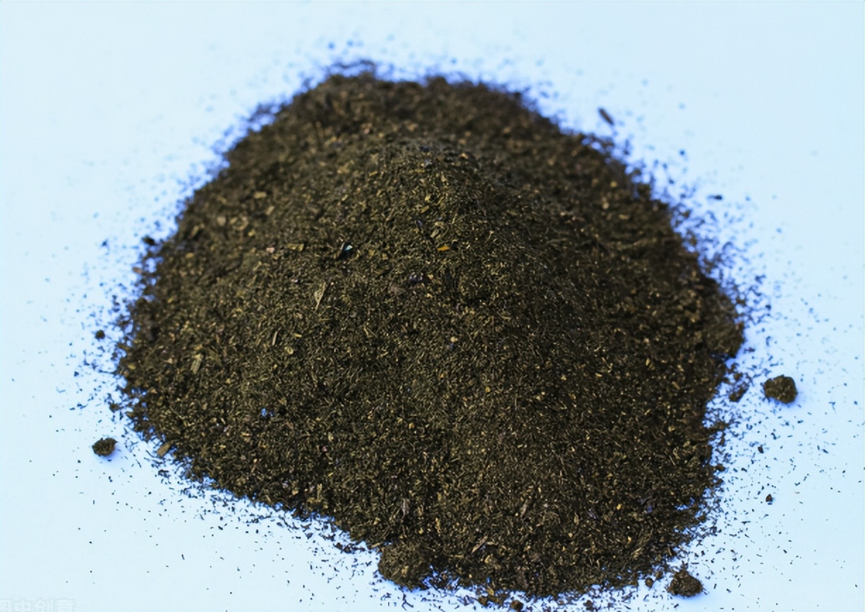 不是农药,却能肥药两用,被称农业界的"万能油",高锰酸钾咋用