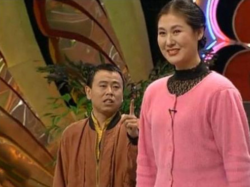 黄晓娟生活中的丈夫是谁 低调婚姻鲜为人知婚后育有一子