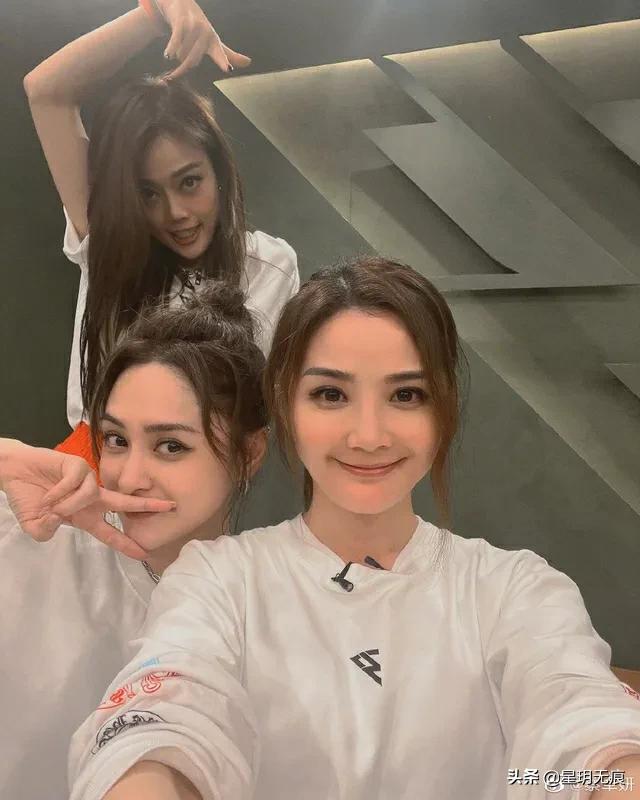 Twins不知道容祖儿去《乘风破浪》阿Sa调侃保密做得很好