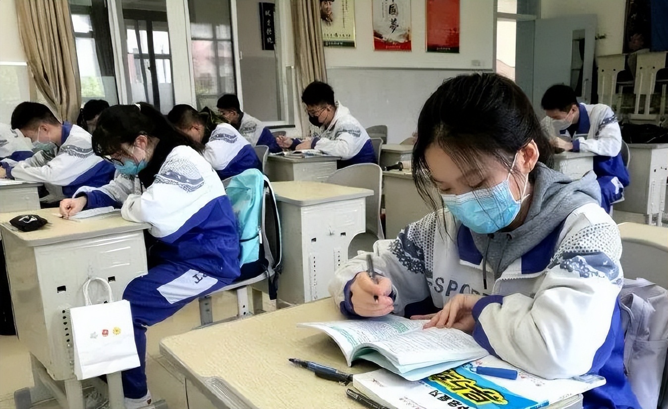 谁偷了我的21分？学生高考分数从619变598，赋分制让人摸不到头脑