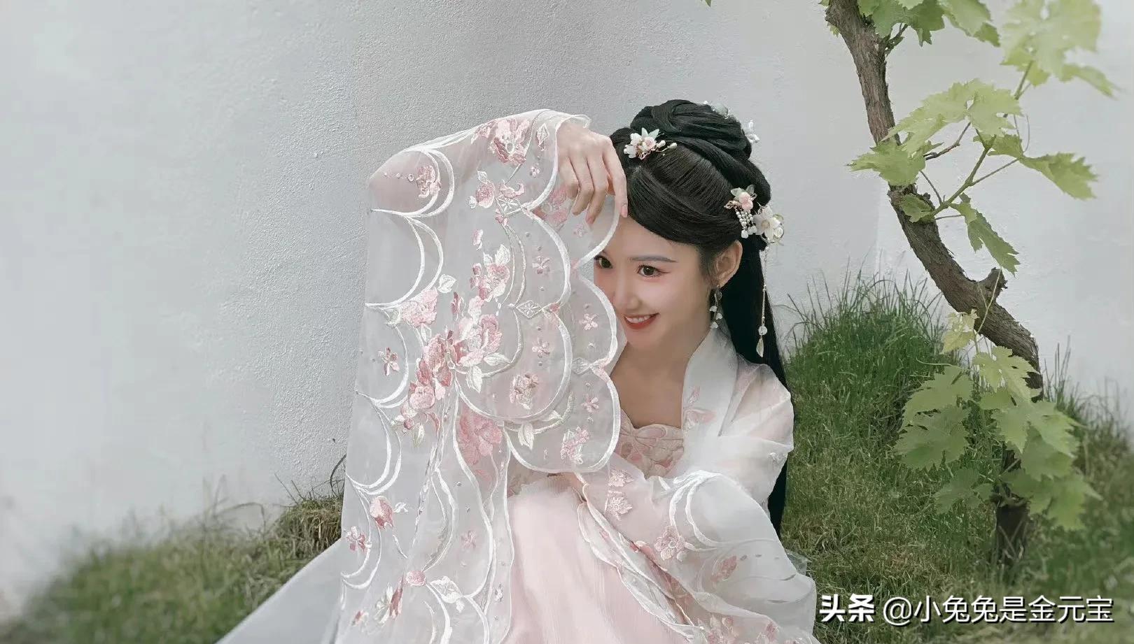 毛晓彤她的古装扮相真的好漂亮