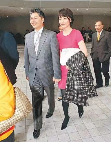 曾是TVB当家小花旦的陈文媛，退圈后的生活状况如何？