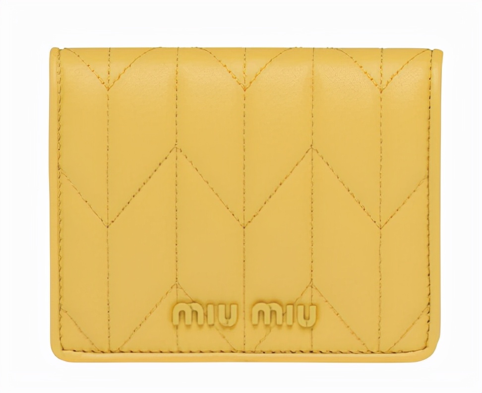 2022开运“黄色”皮夹一次看，Gucci、Fendi，替你招来满满财运