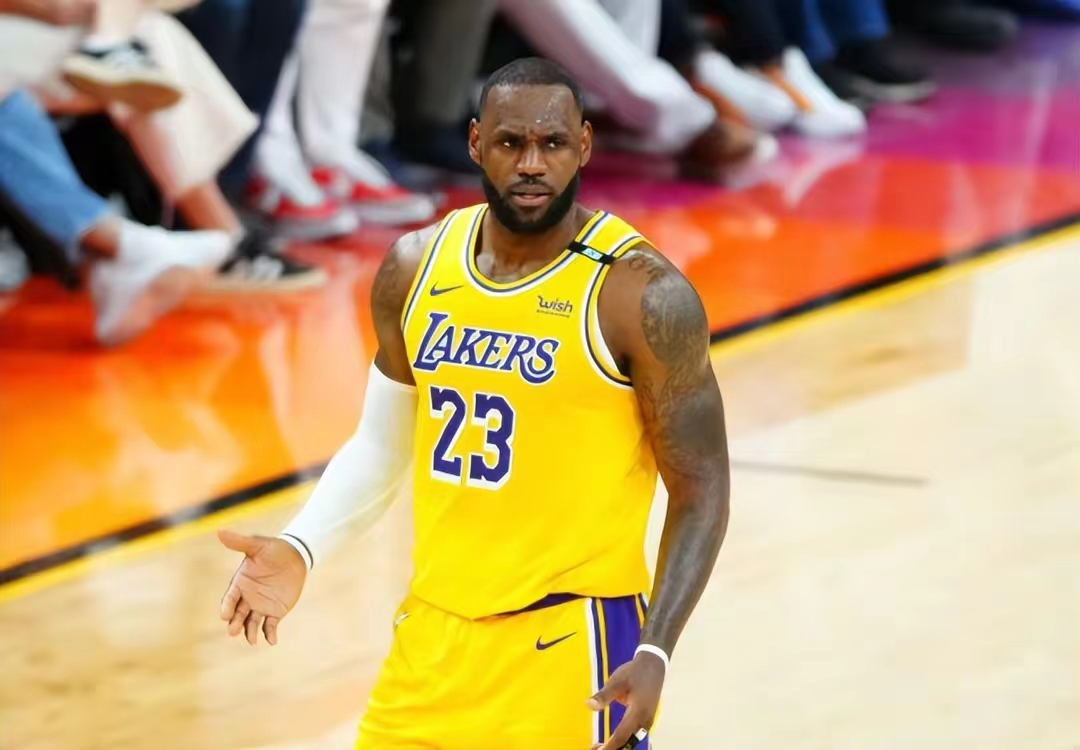 nba最好的天赋球员有哪些(顶级天赋！21世纪NBA最好的10位状元：姚明排第六，詹姆斯第一)