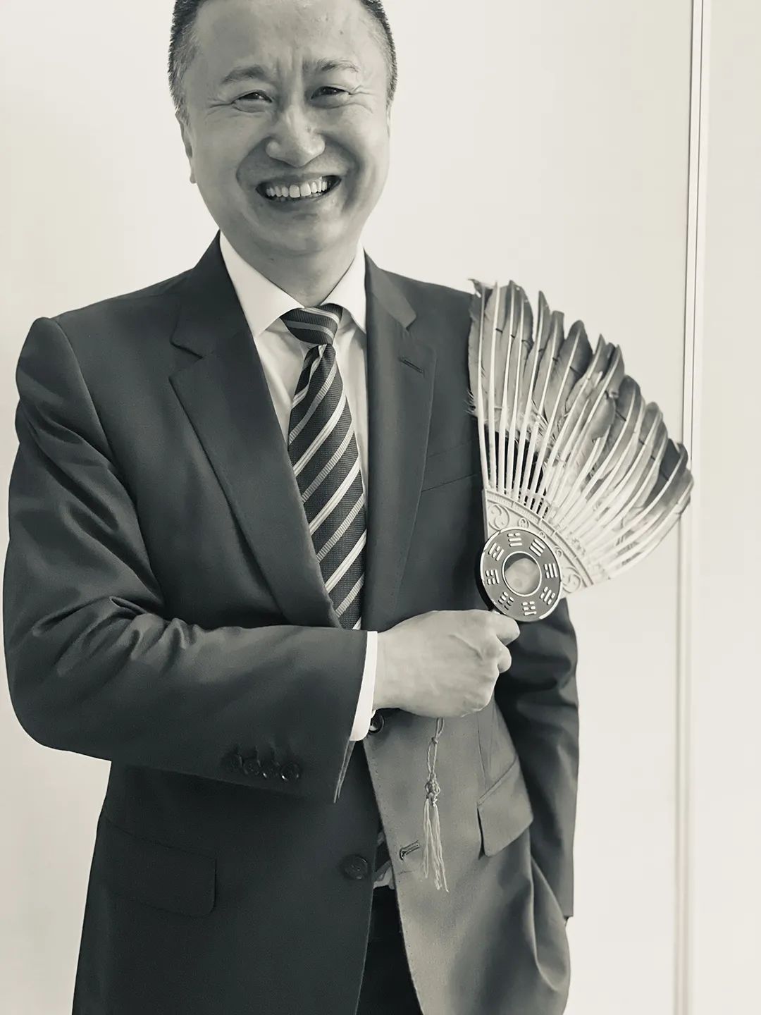 一门三杰-明星背后的娱乐法律师