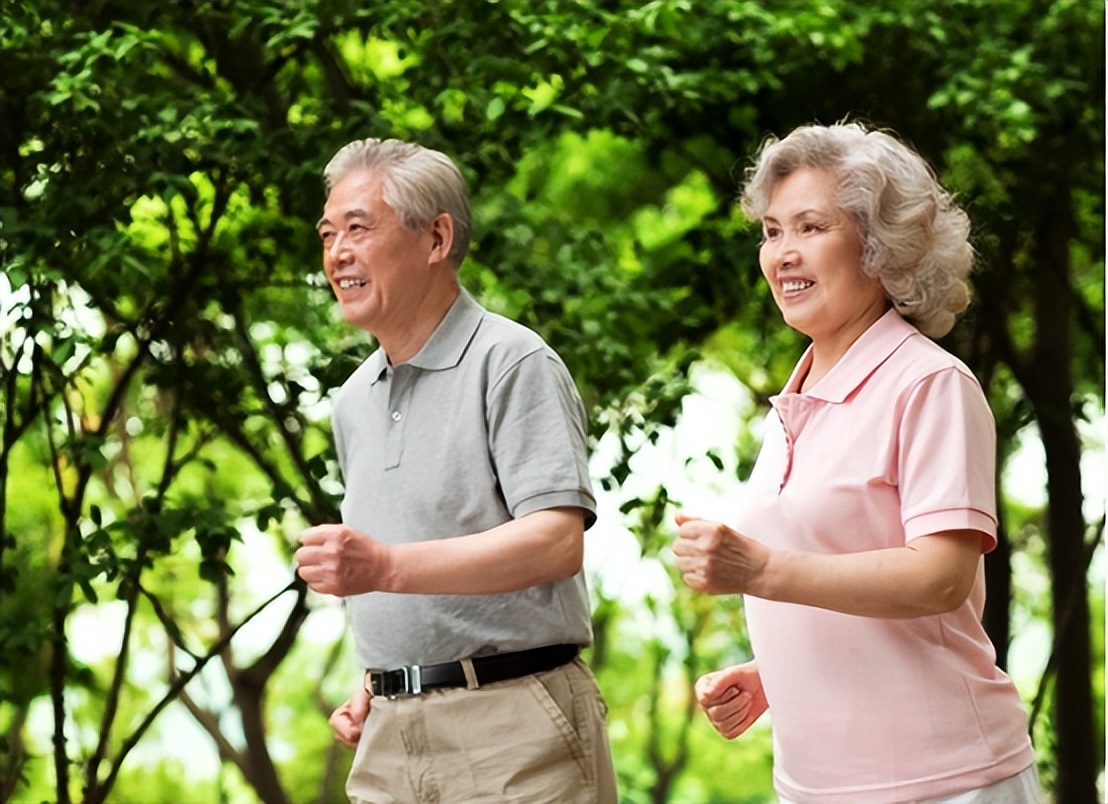 中老年人请注意：这3件事别太勤快，对健康无益