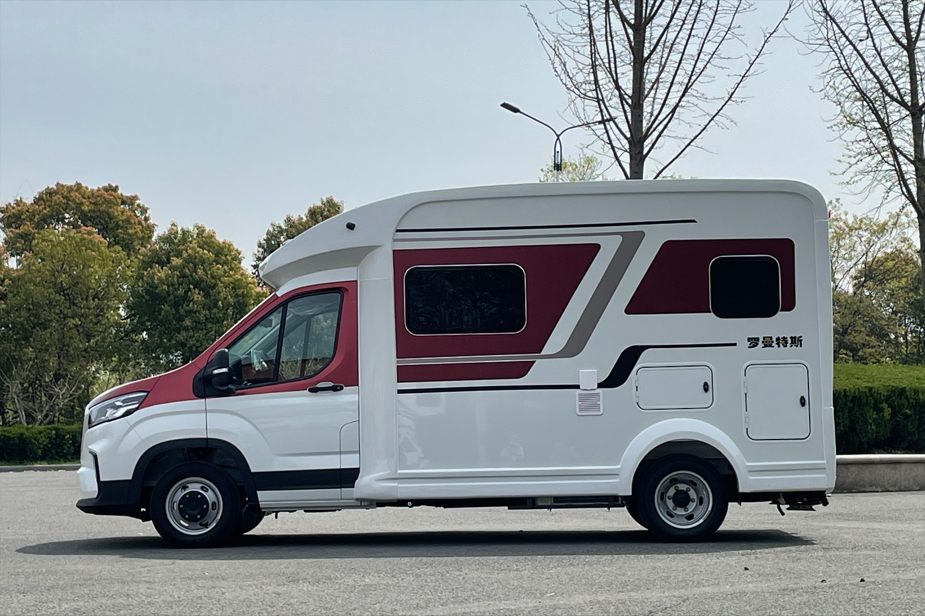 灵便轻奢罗曼特斯t50plus, 教我如何不想要她?