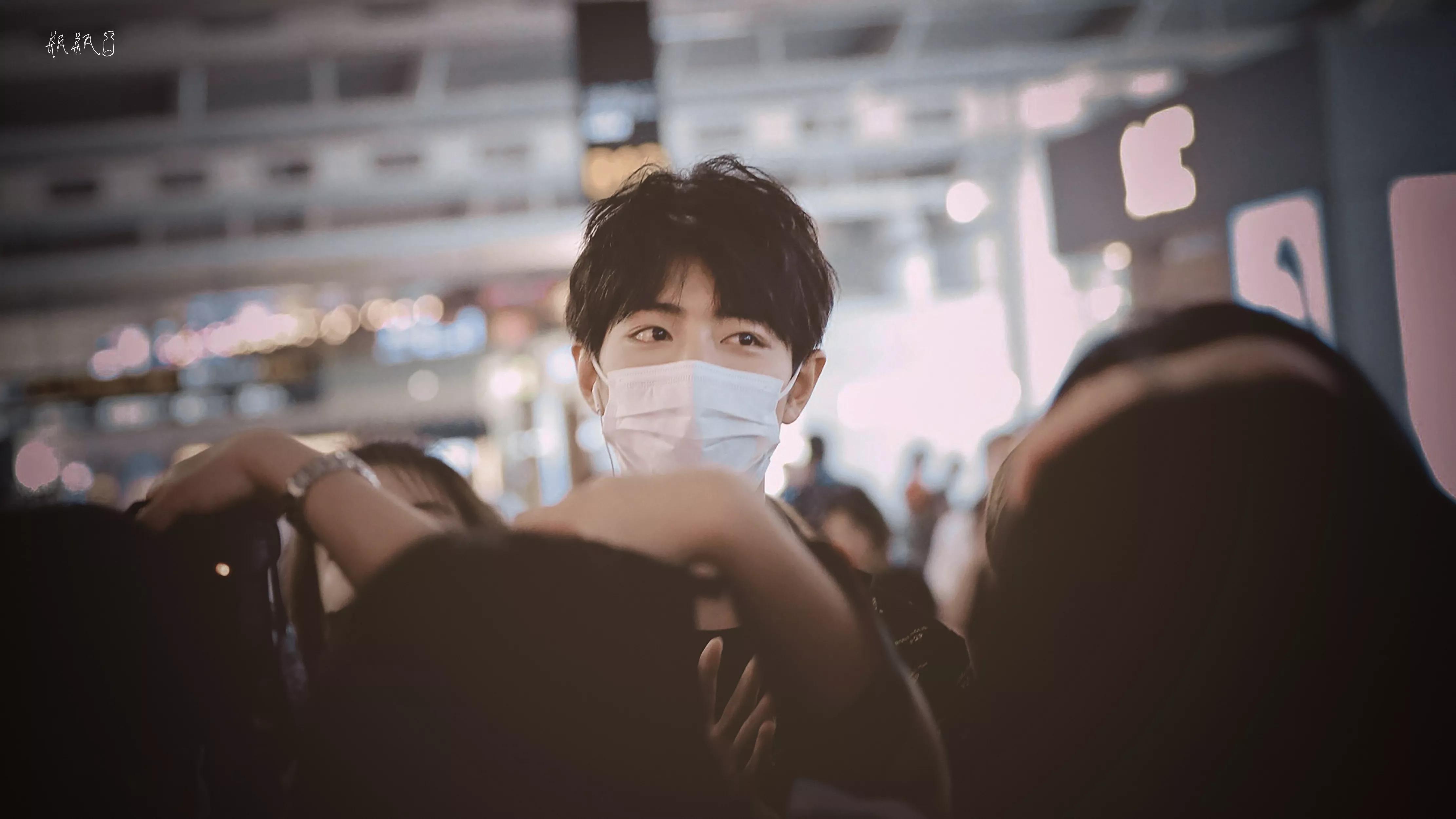 考古肖战:2018年9月—12月机场时间线汇总,今天请叫我收图狂魔