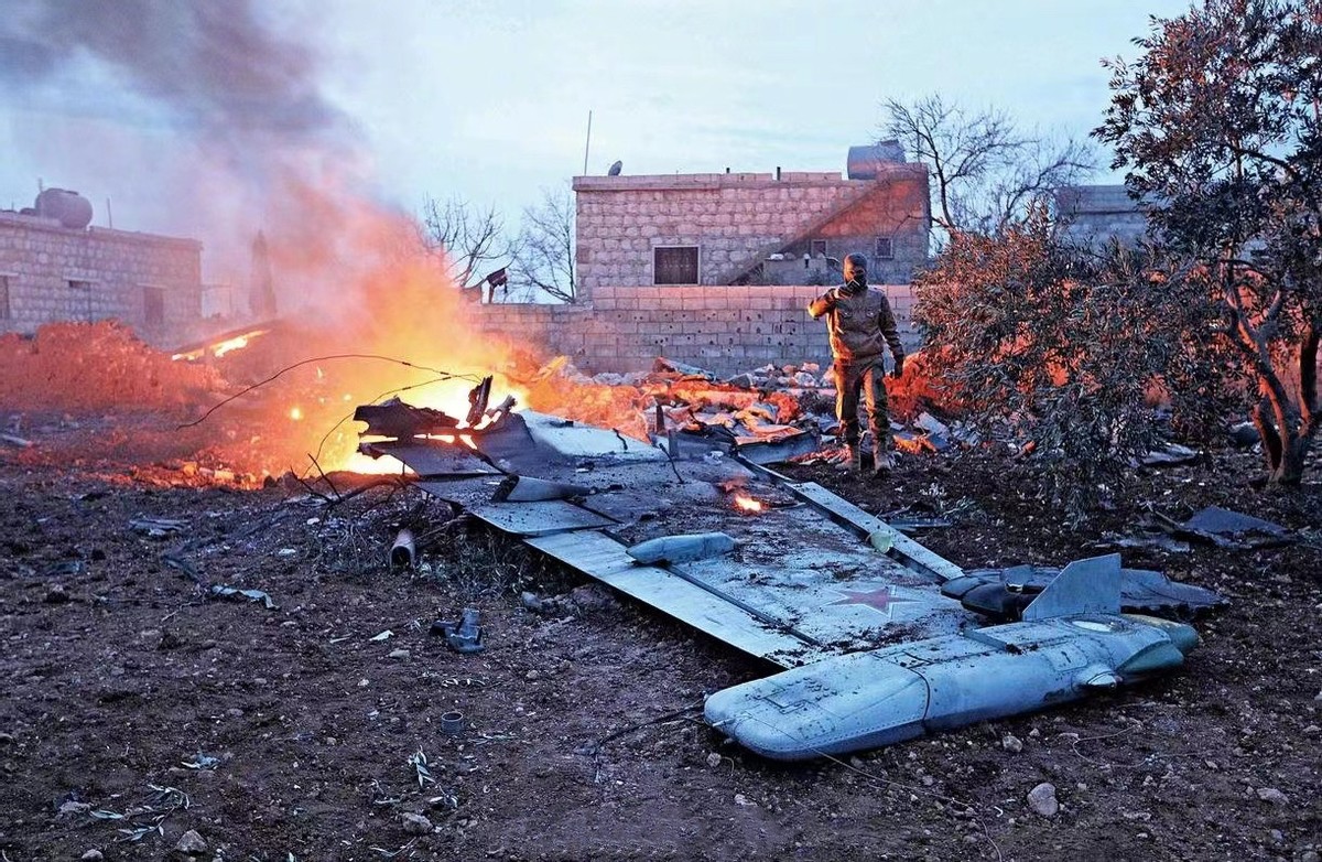 ���������е�AK-47����Ƥ��������-25���ڶ���ս��Ϊ����ʧ���