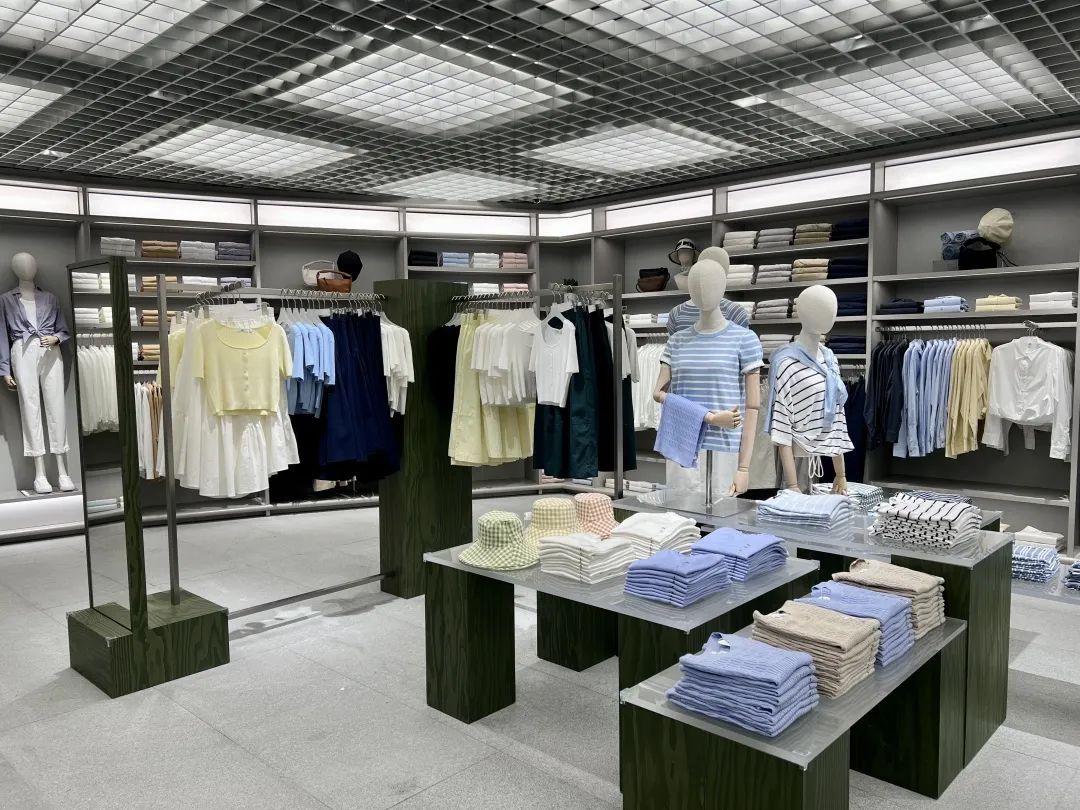 UR子品牌“本来”广州4000平方艺术展览概念店设计