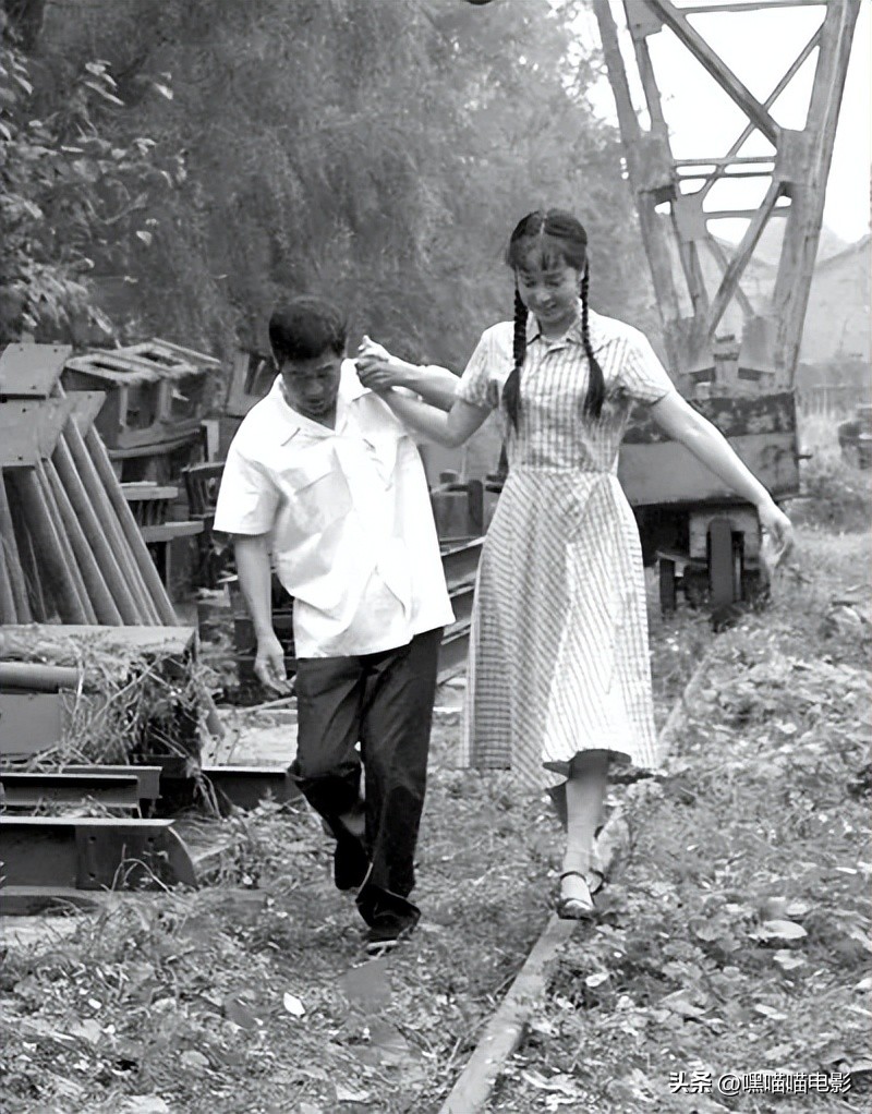 近30年评分最高的国产年代剧，《人世间》垫底，你看过几部？