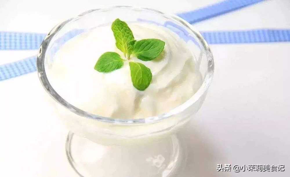 女人25岁以后，别只会敷面膜，多吃“9种”食物，风采动人气色好