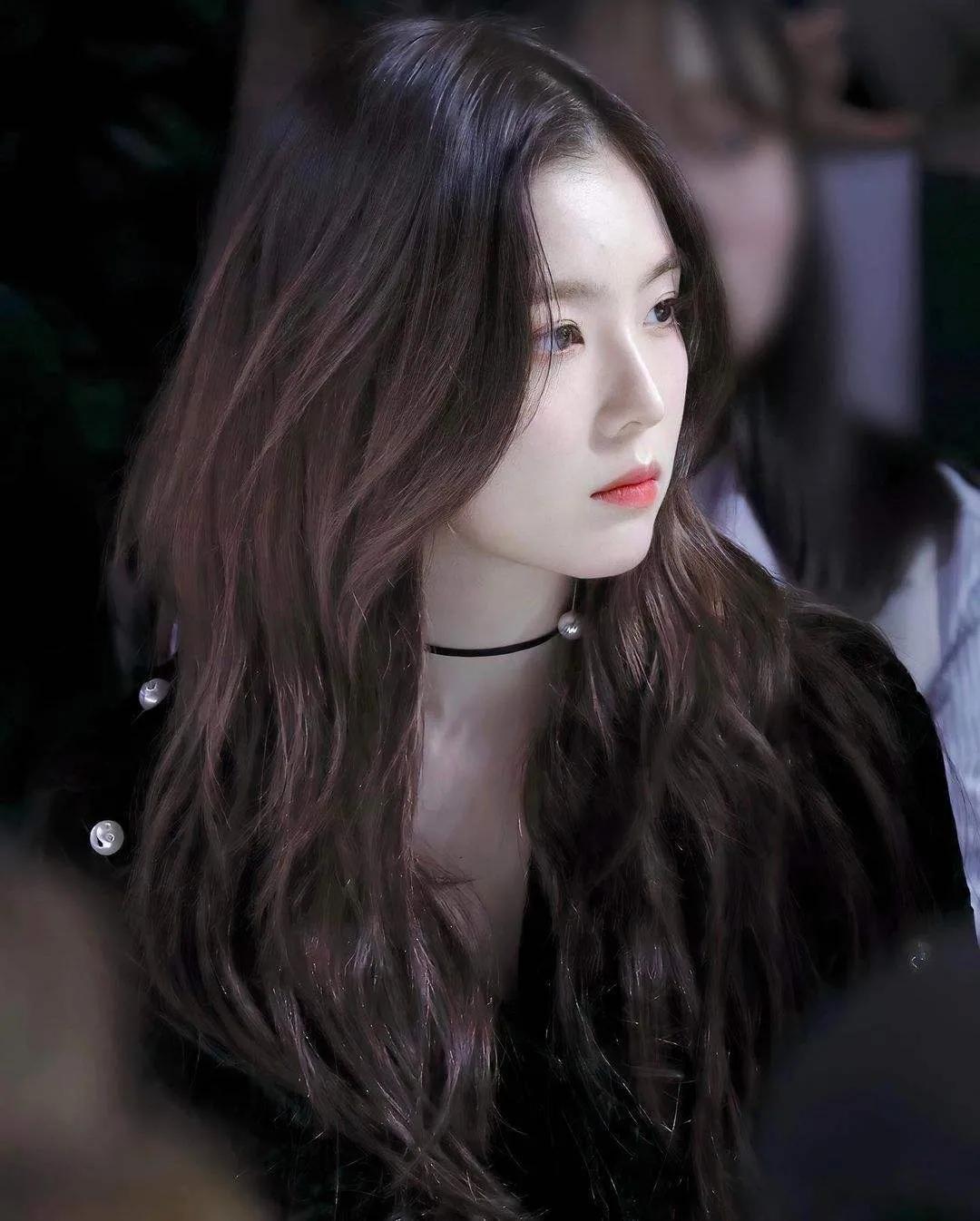 KPOP爱豆中的社交悍匪和社恐