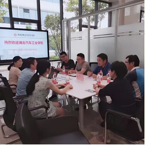 月收入高、满意度高！这些专业将爆火，湖北这所大学已开设9个