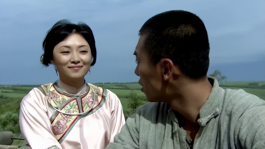 《闯关东》里的鲜儿真的那么善良正直还是装的？