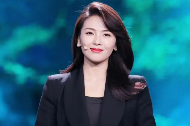 同样饰演职场女精英，把陈数、姚晨和杨颖放在一起，差距就出来了