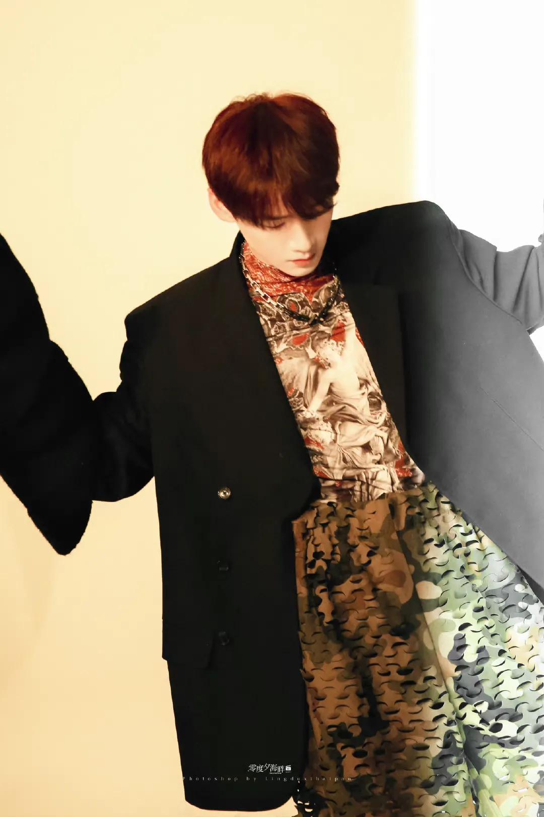 #白敬亭芭莎男士七月刊封面