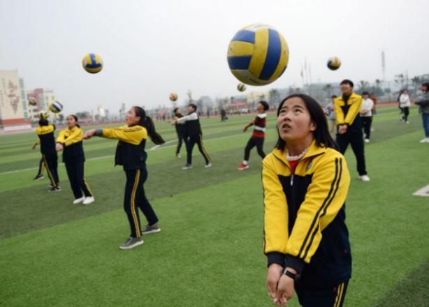 多省市高校迎来消息，放假安排又有调整，元旦后开始“线上教学”