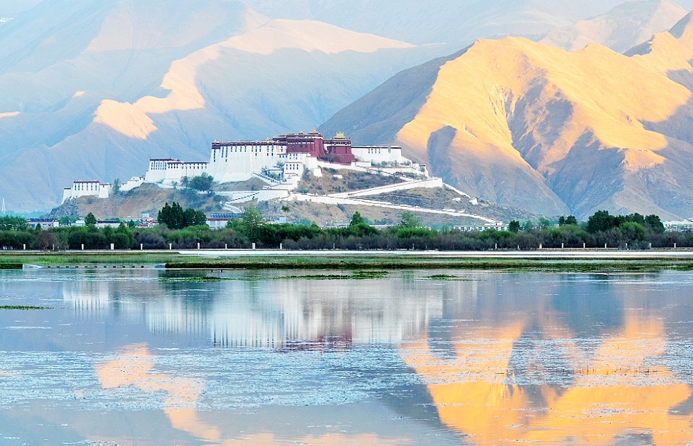 用散文诗解读西藏，美文配美景