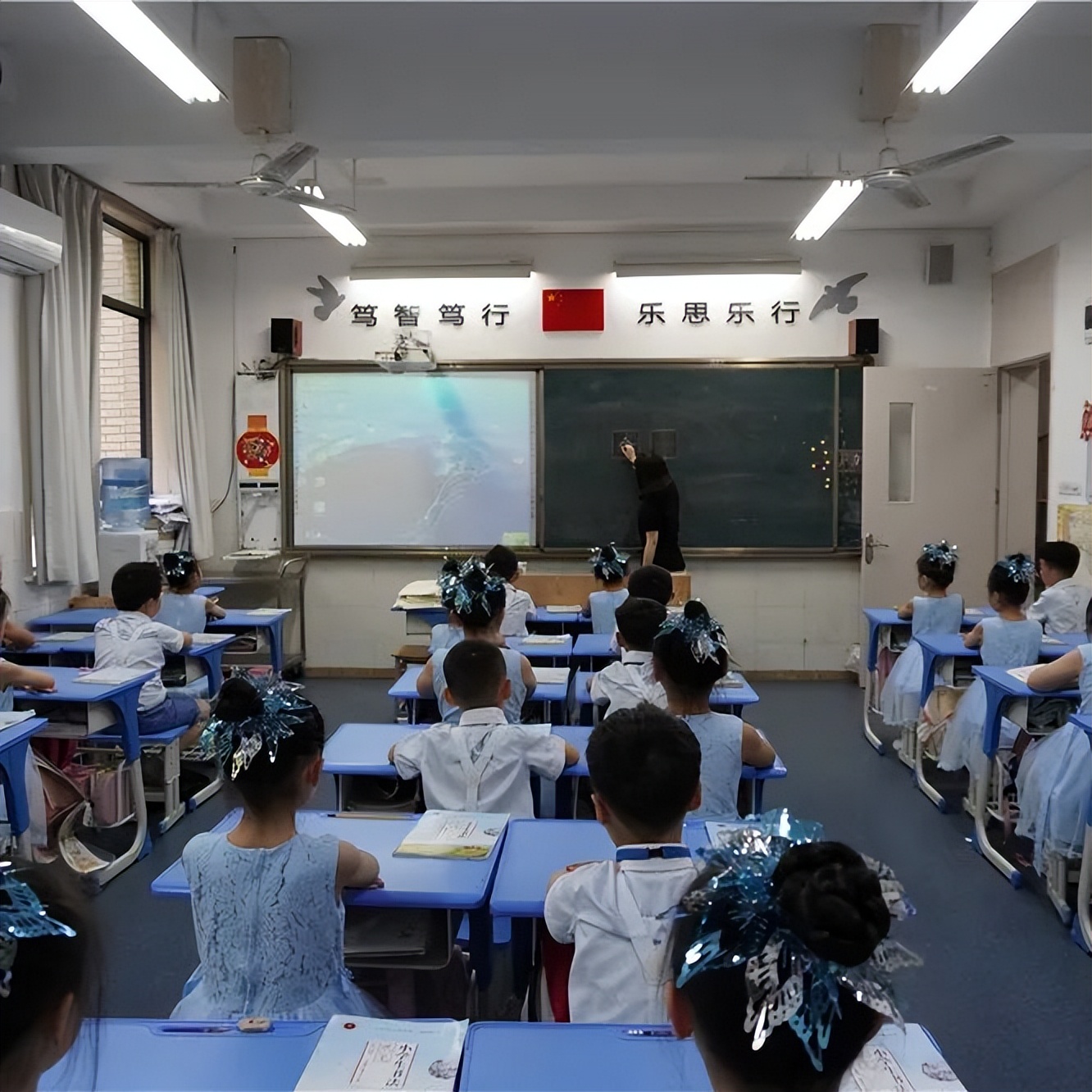 大渡口区实验小学新工校区打造现代书院式学校(图13)