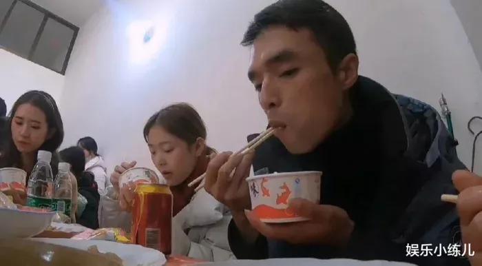《小乔行中国》抖音网红整天去丈母娘家蹭饭火了