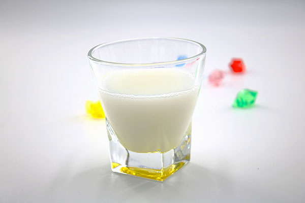 每天一杯奶，真的能“强壮中国人”？牛奶咋喝才健康？涨知识了