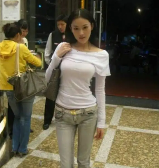 网友“越黑越红”的6位女星，个个因祸得福，你说气人不气人