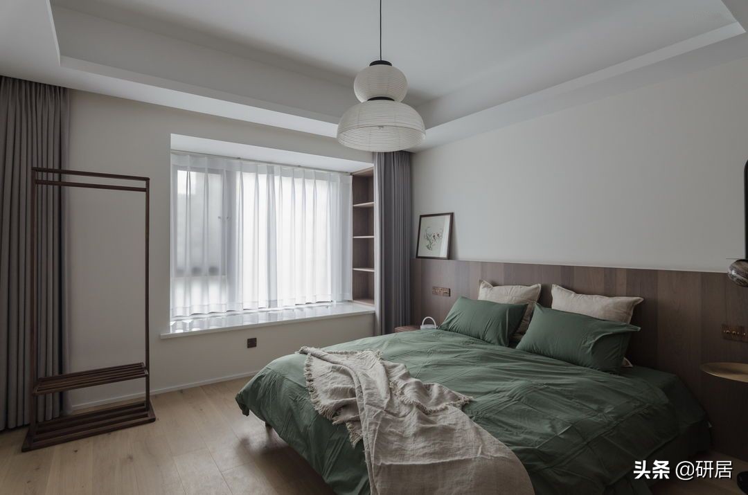 70后大叔的新家，不要门框和踢脚线，全屋化繁为简，氛围清净自然
