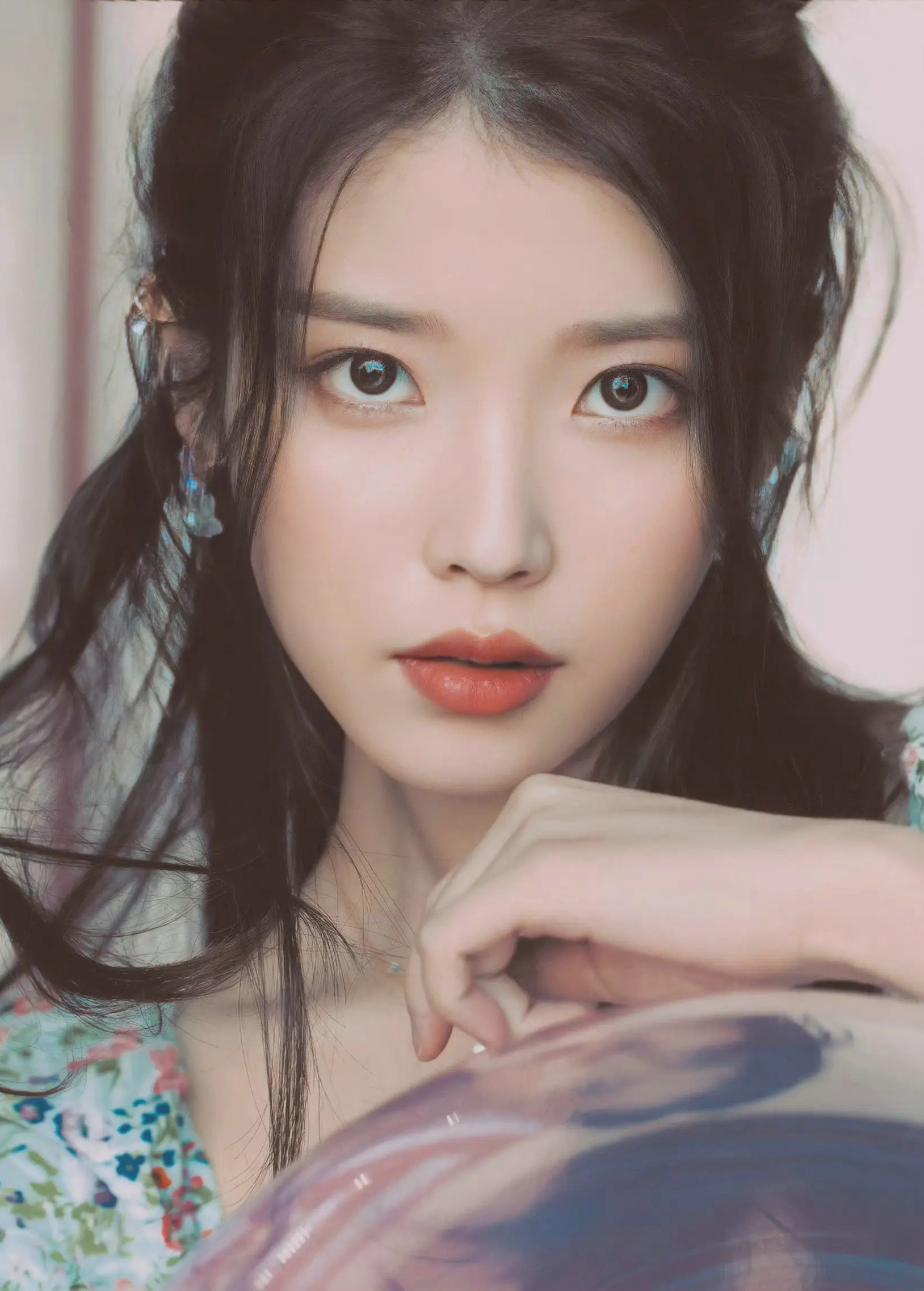 李知恩｜高清壁纸｜五官很平凡整体却很惊艳