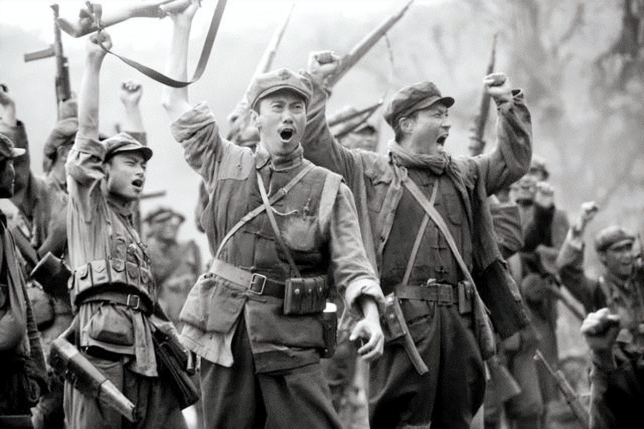 《亮剑》赵刚原型：清华大学高材生，建国后调往北京，成公安部长