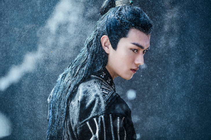 剑眉星目，风度翩翩，这10位男明星的长相，击中了国人审美