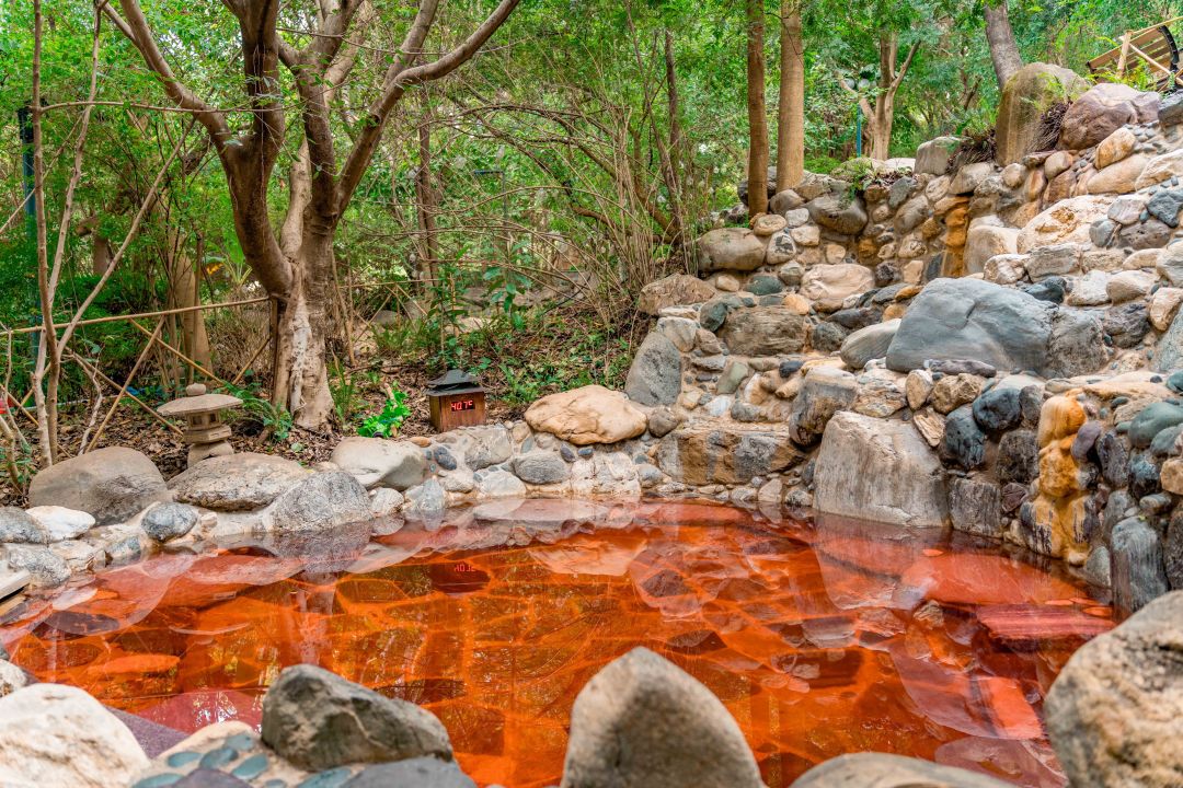 湖泉生态园温泉价格云南东南部的花园小城弥勒