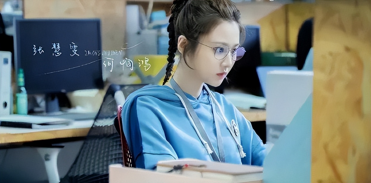 新版《欢乐颂》主演大换血，新五美和旧五美的对比，更有看点