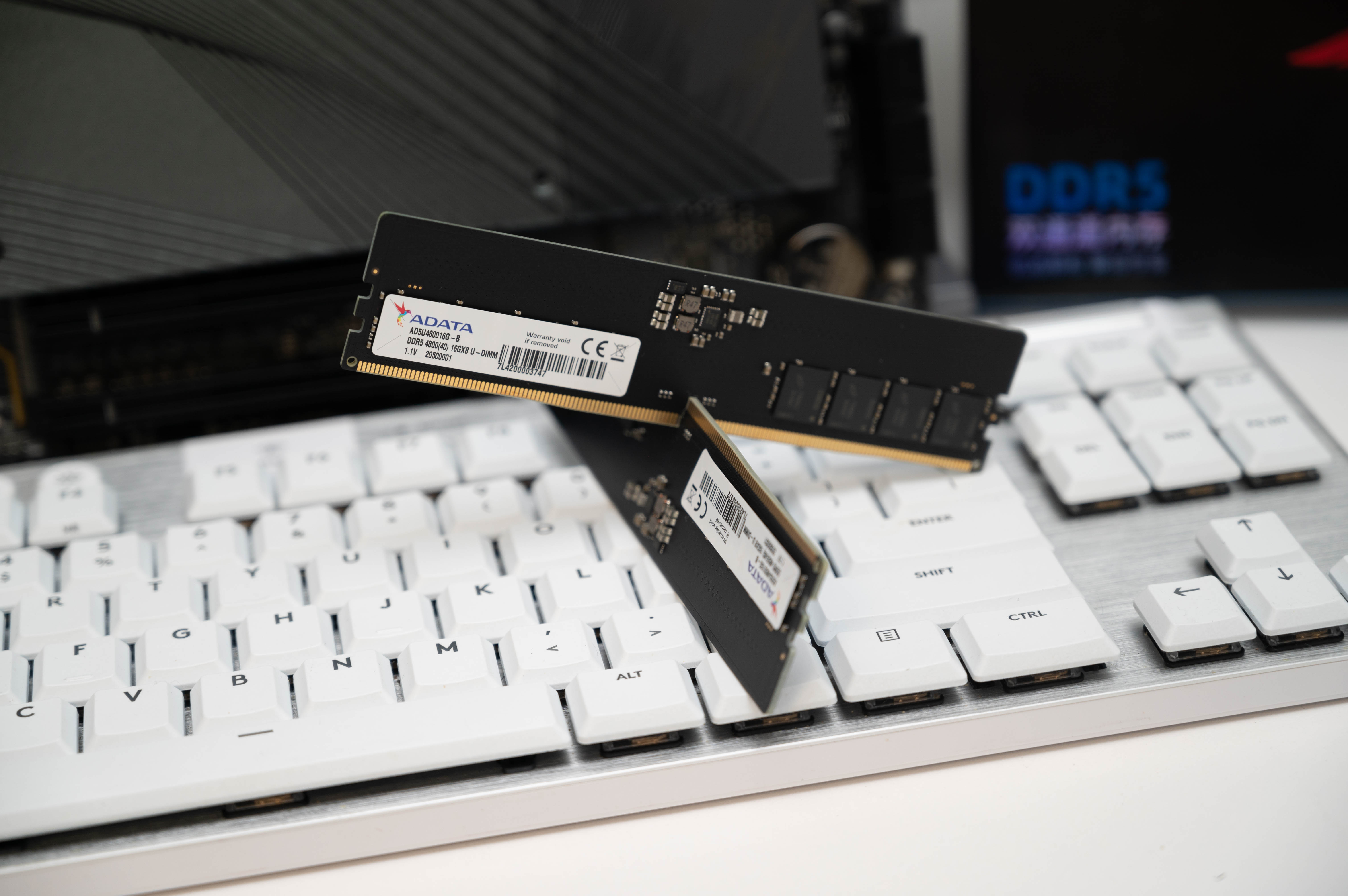 内存升级有没有必要？威刚DDR5内存上手体验，强到没有朋友