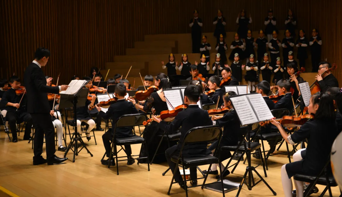 19年南京44岁单亲妈妈，骑行4.1万公里去欧洲看女儿，93天跨25国