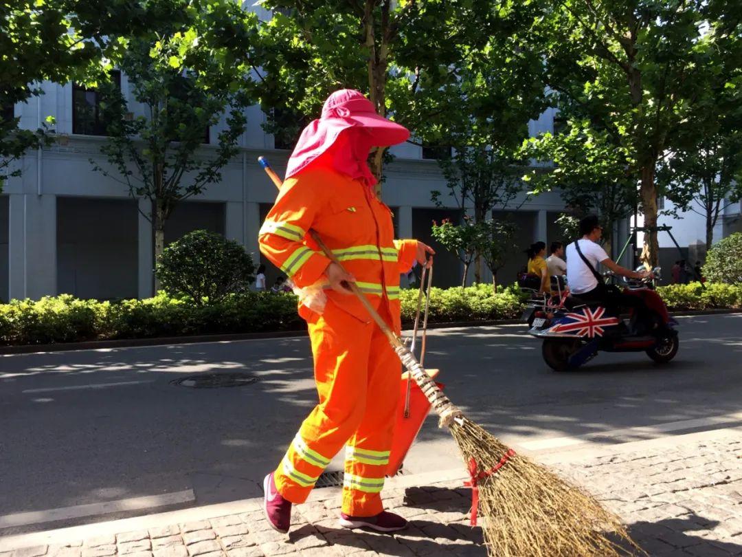 赚走了中国女人600亿！被官媒揭穿的“防晒衣”，套路太深了