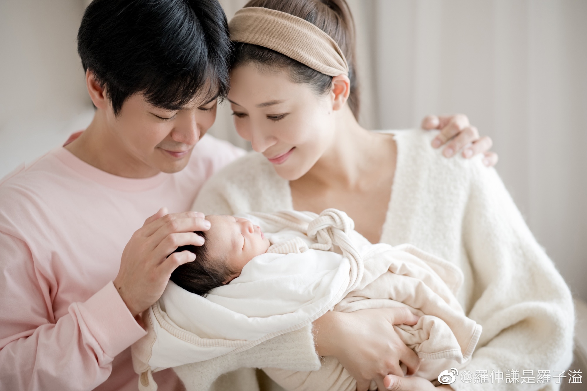 罗仲谦受访否认和杨怡改名为求子，亦无刻意隐瞒怀上第二胎消息