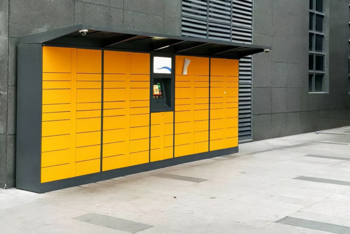 快递自提柜一部多少钱快递柜多少钱一个