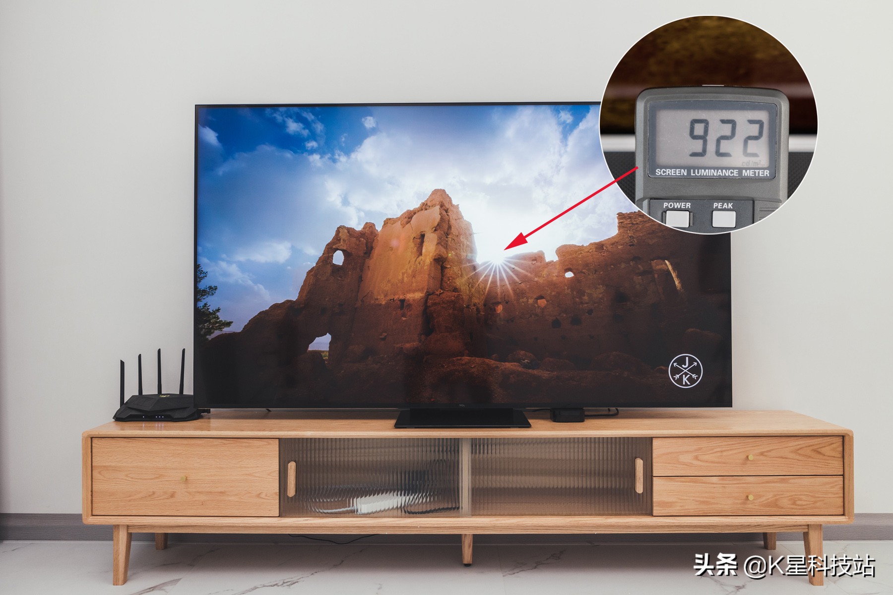 QD-Mini LED 战未来，国产电视画质的天花板，TCL X11电视机评测详解