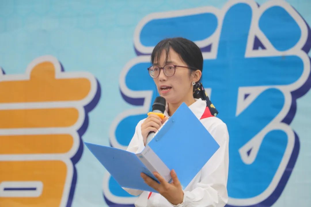 成都市双流区实验小学外国语学校有序推进新队员入队仪式课程