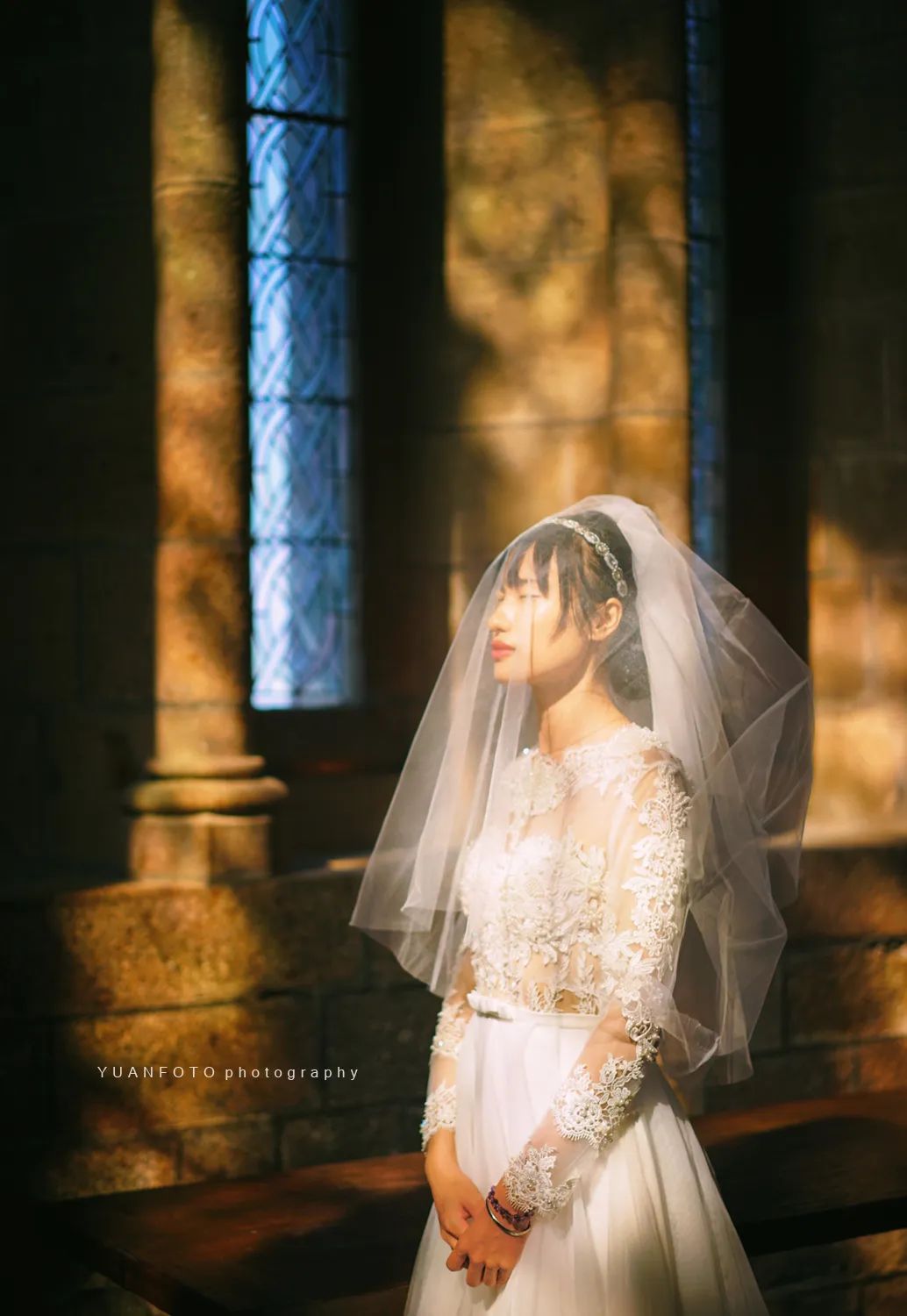 抱歉蹭热，看到周杰伦新专辑封面，回忆在圣米歇尔山的旅拍照片