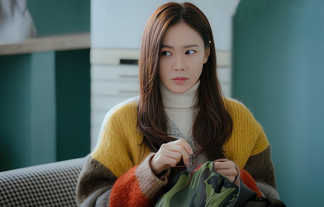 处于婚外感情中的男女，往往会因为深陷两个误区，而过的并不快乐