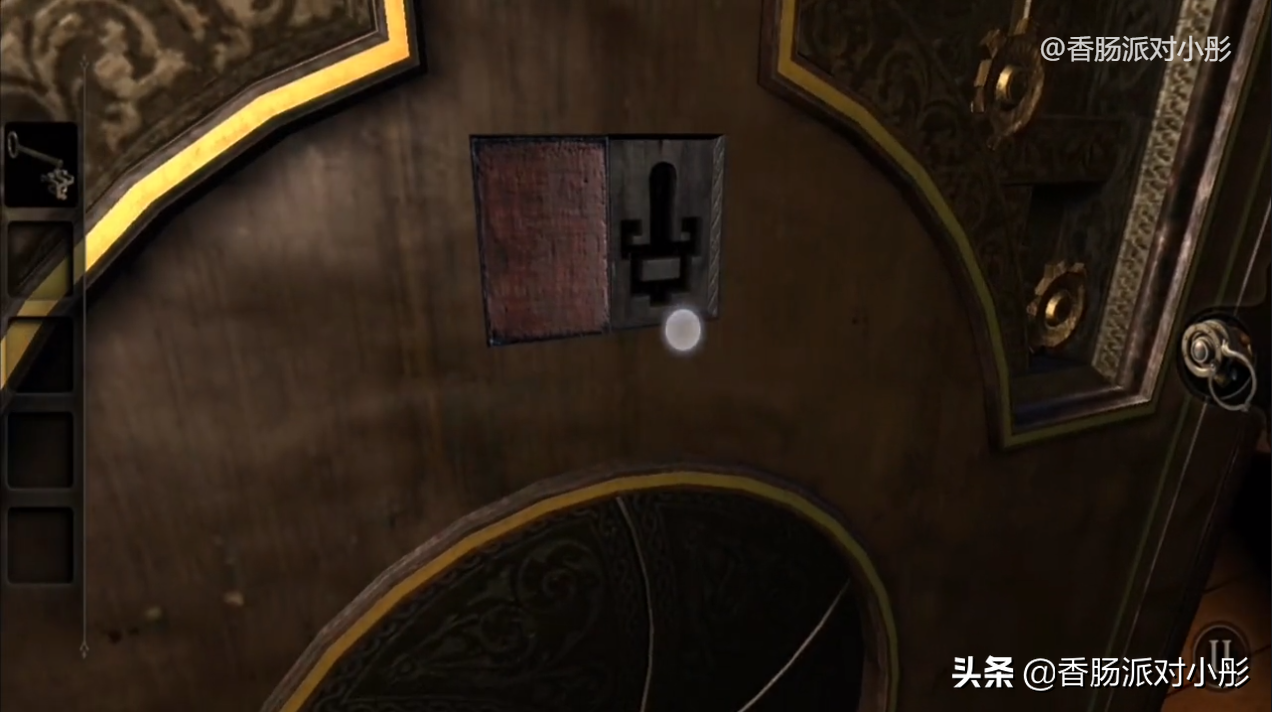 未上锁的房间，第一道锁打开的攻略，需要的拿走