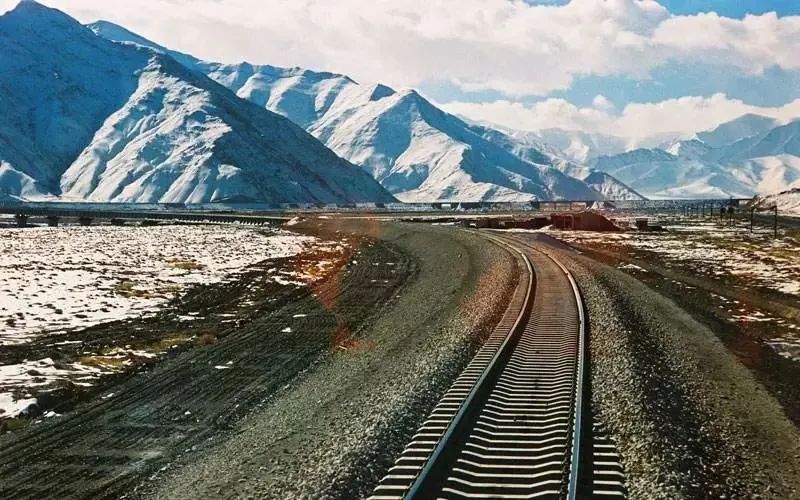 青春记忆：铁道兵的大学堂原创 赵富山 （报人洛钊 ）