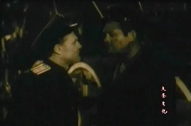 世界电影（0100）苏联电影《绿色信号》（1956）剧照欣赏