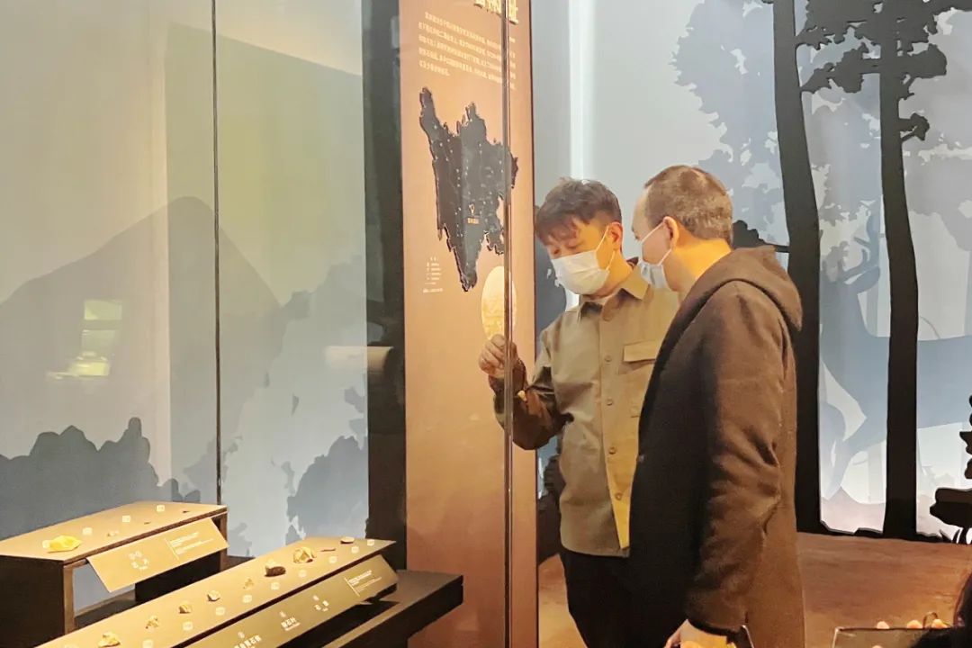 博達至成研學(xué)之旅，探秘四川博物院