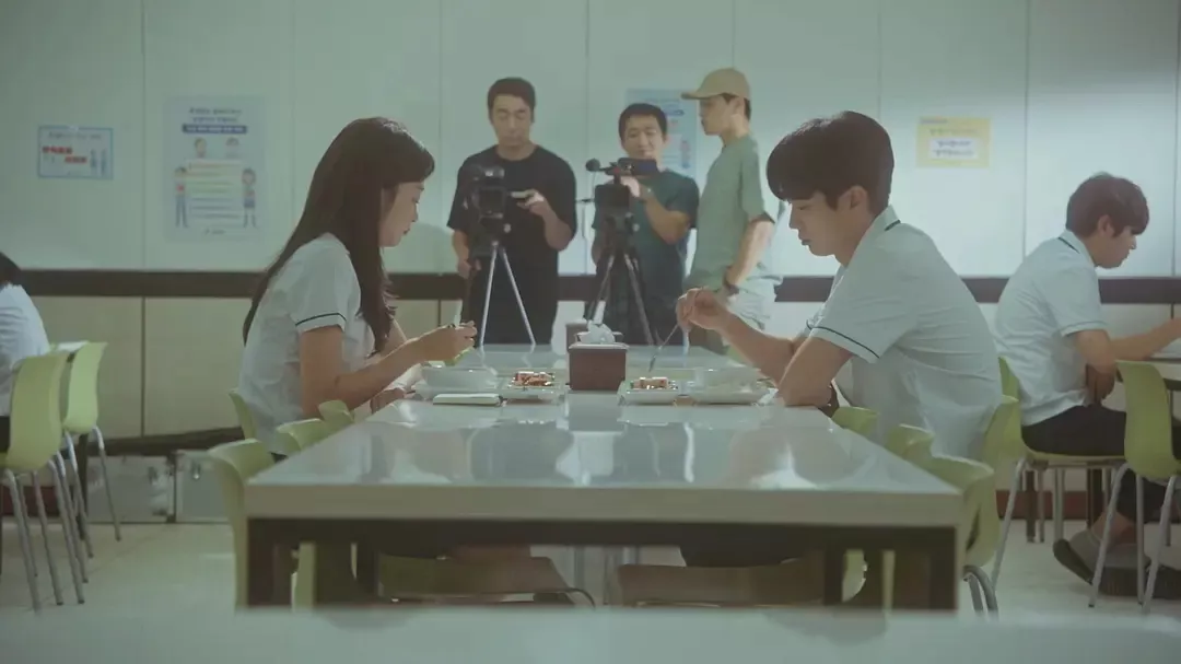 豆瓣8.9,这部超火高分韩剧《那年,我们的夏天》要烂尾了吗?